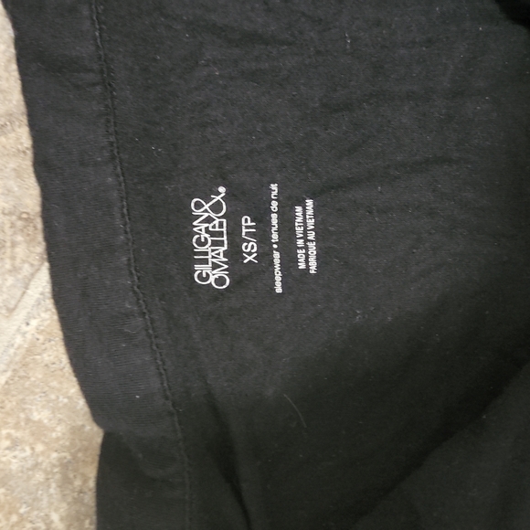 Sleepwear set - Picture 3 of 3